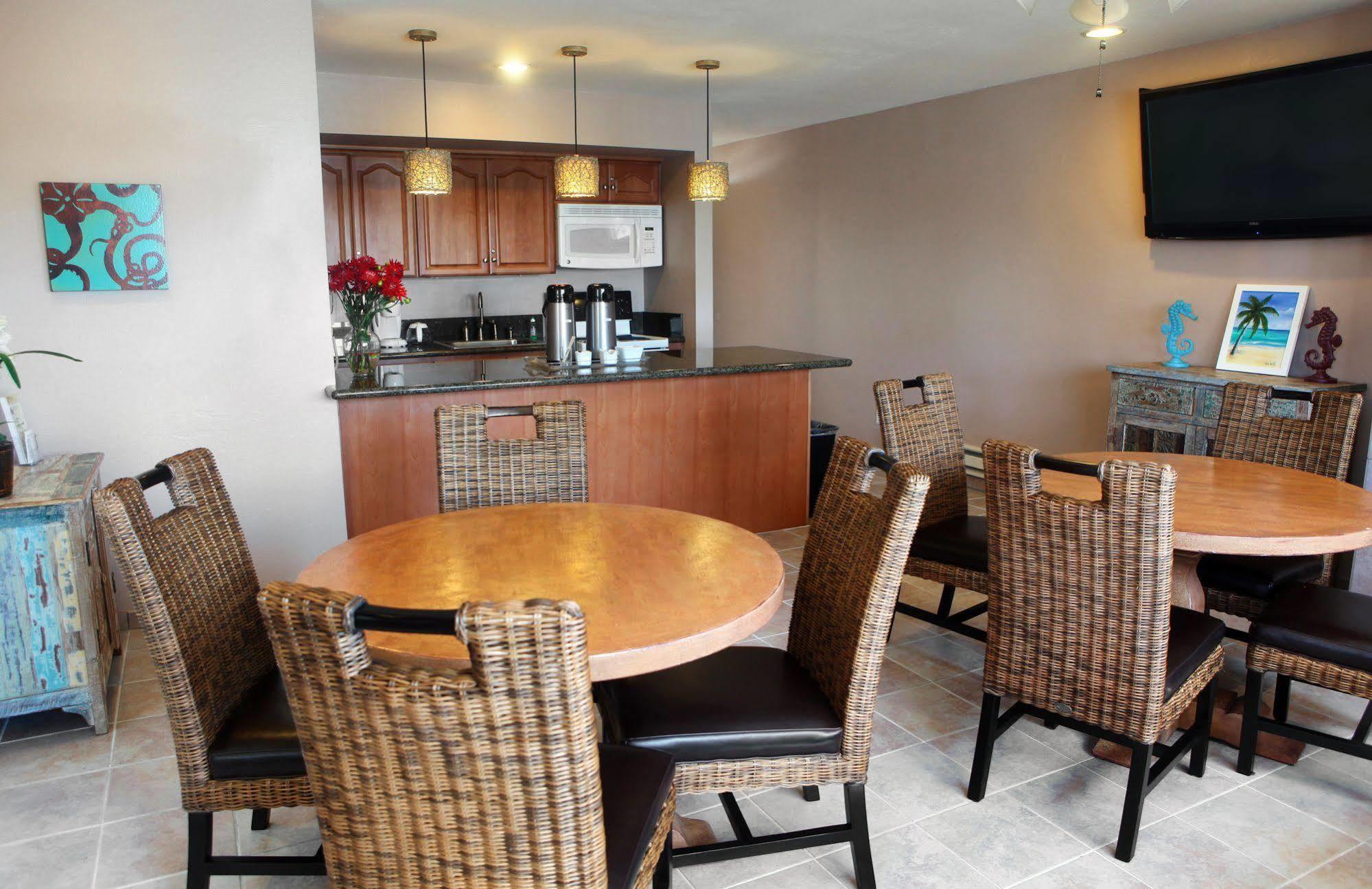 San Clemente Cove Resort Екстер'єр фото